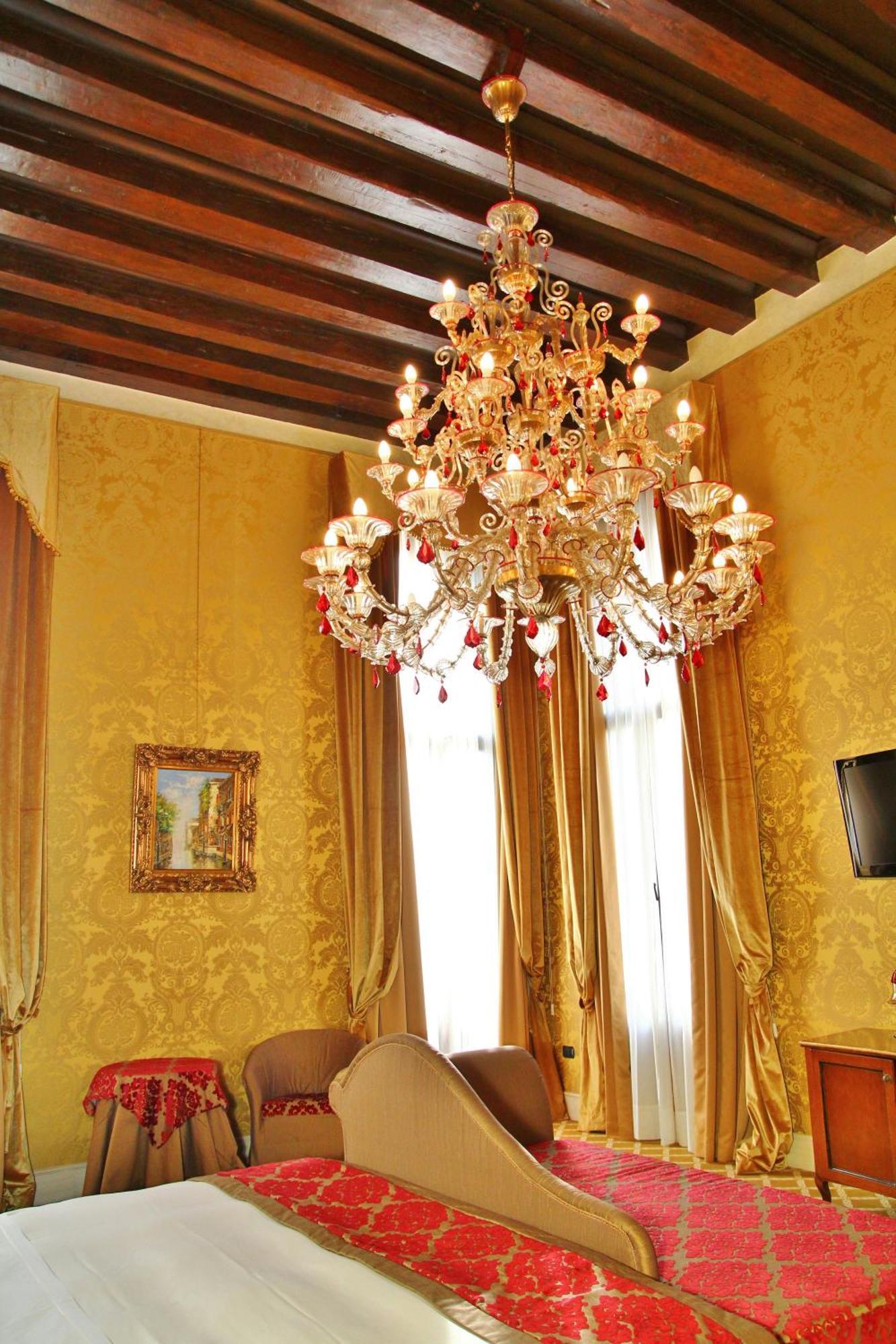 Pesaro Palace Venezia Eksteriør bilde