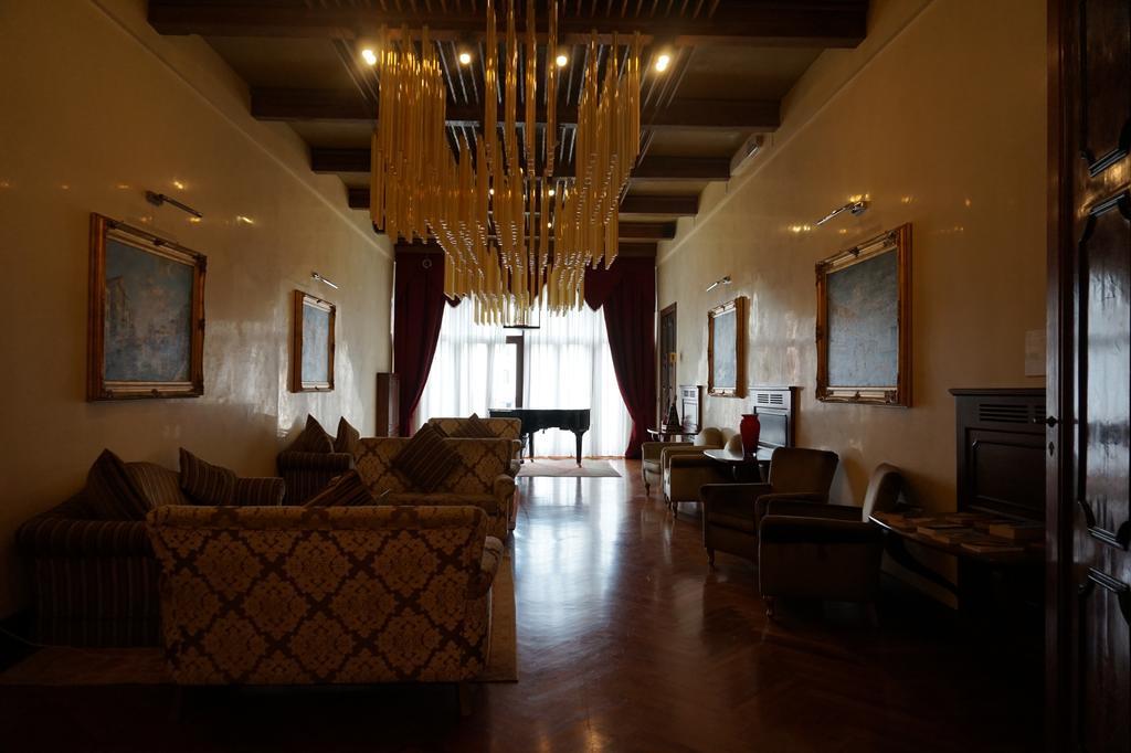 Pesaro Palace Venezia Eksteriør bilde