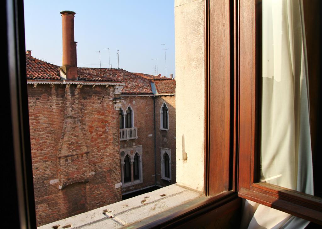 Pesaro Palace Venezia Eksteriør bilde